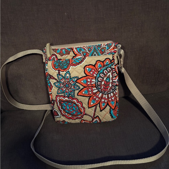 Vera Bradley Tan and Red Paisley Crossbody Bag - Picture 5 of 5